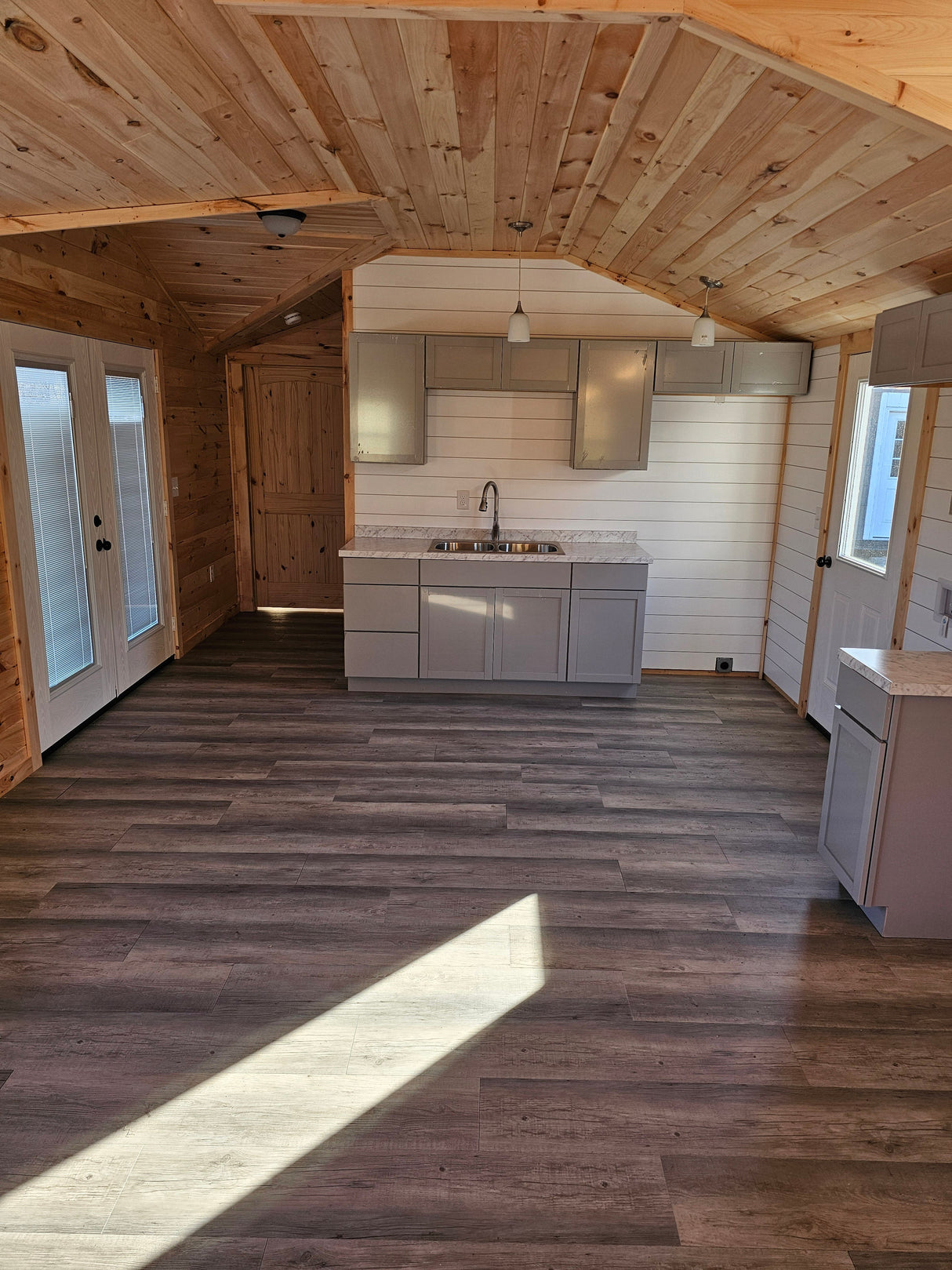 Cape Cod Cottage (Offered from 1 bed 1 bath to 3 bed 2 bath!)