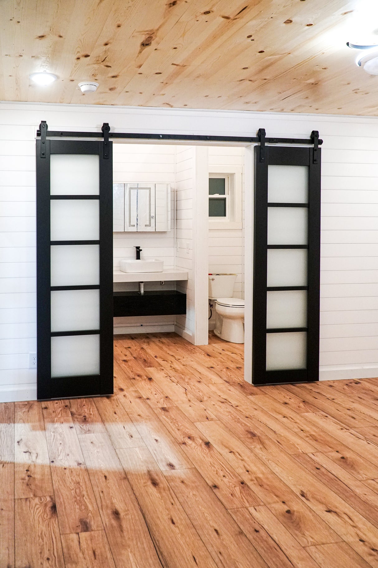 The Stallion Modern Amish Built Cabin