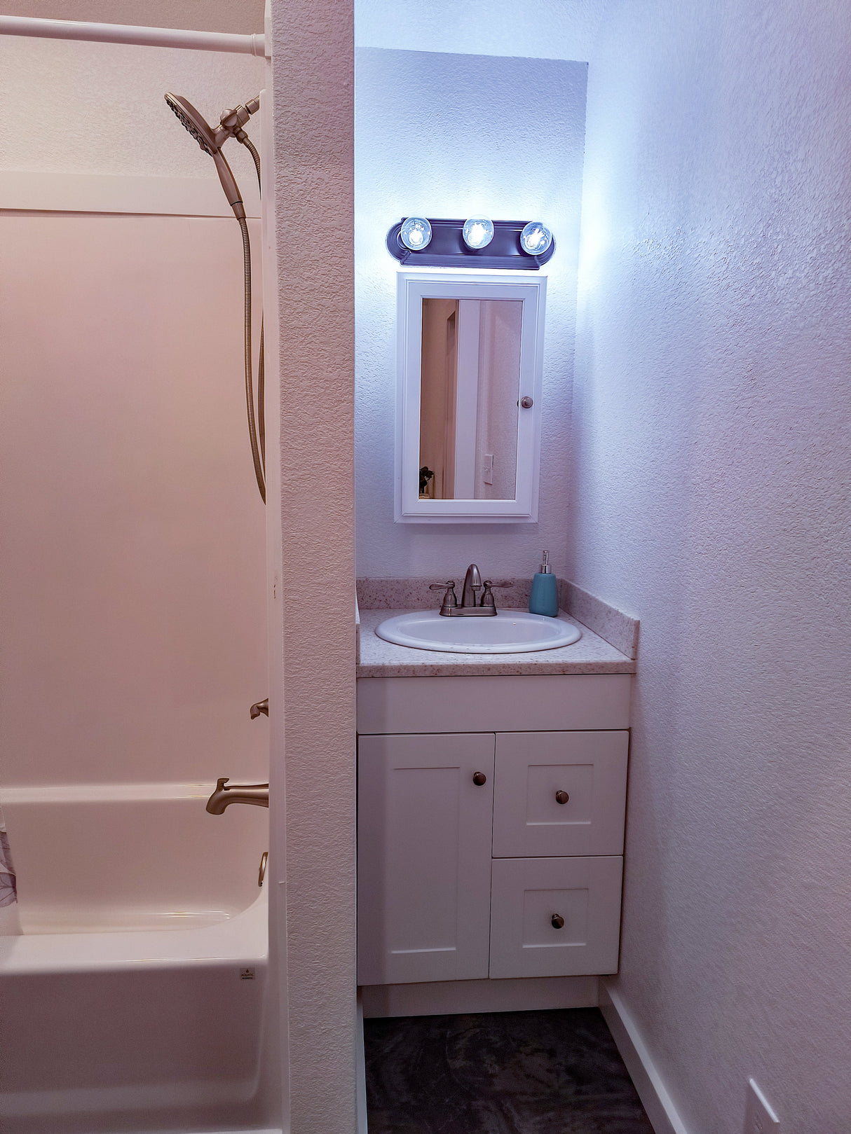 Modern RV Park Model Cottage (RVIA certified) (SOUTH CAROLINA PRICING)