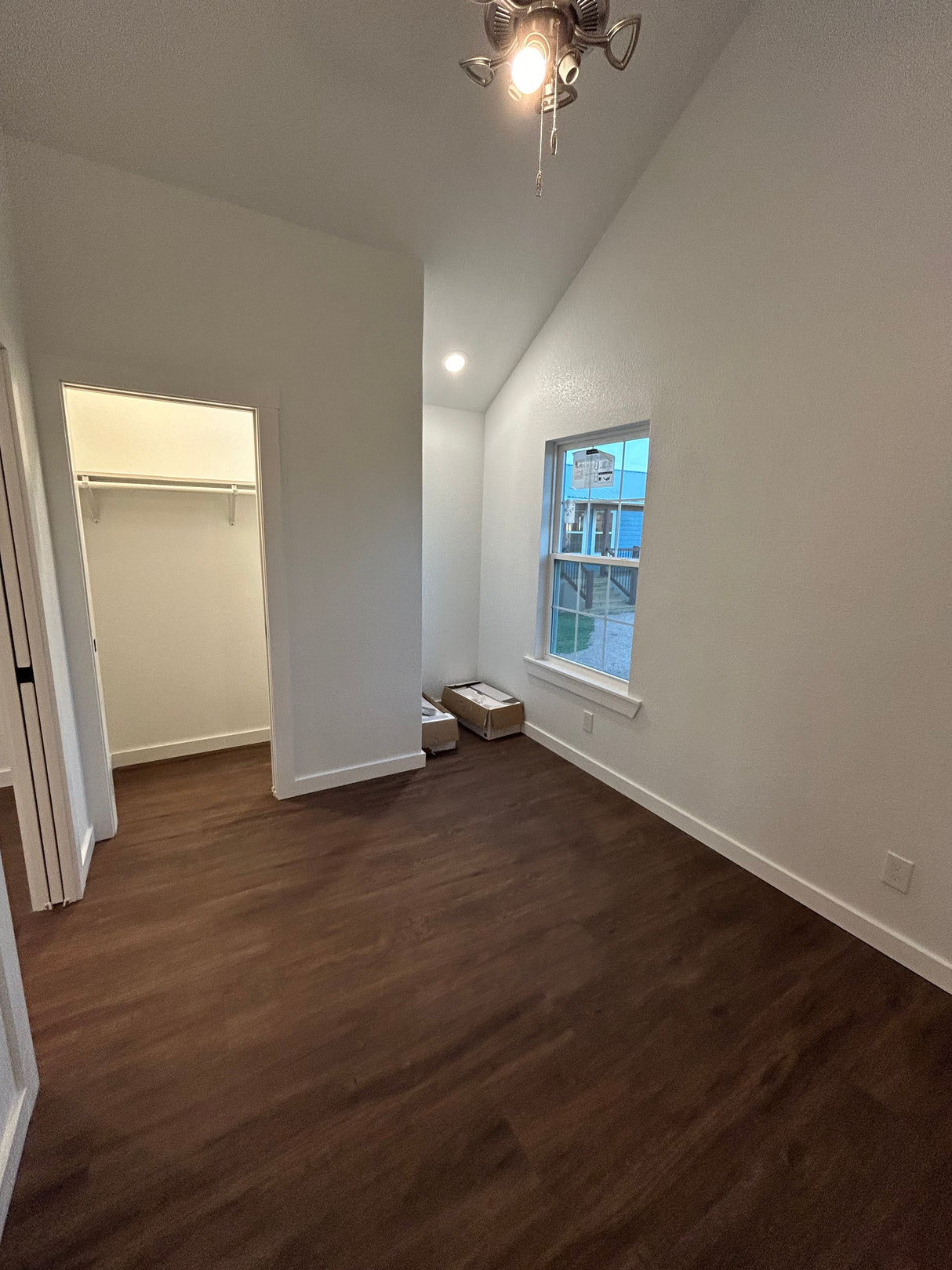 Modern RV Park Model Cottage (RVIA certified) (WYOMING PRICING)