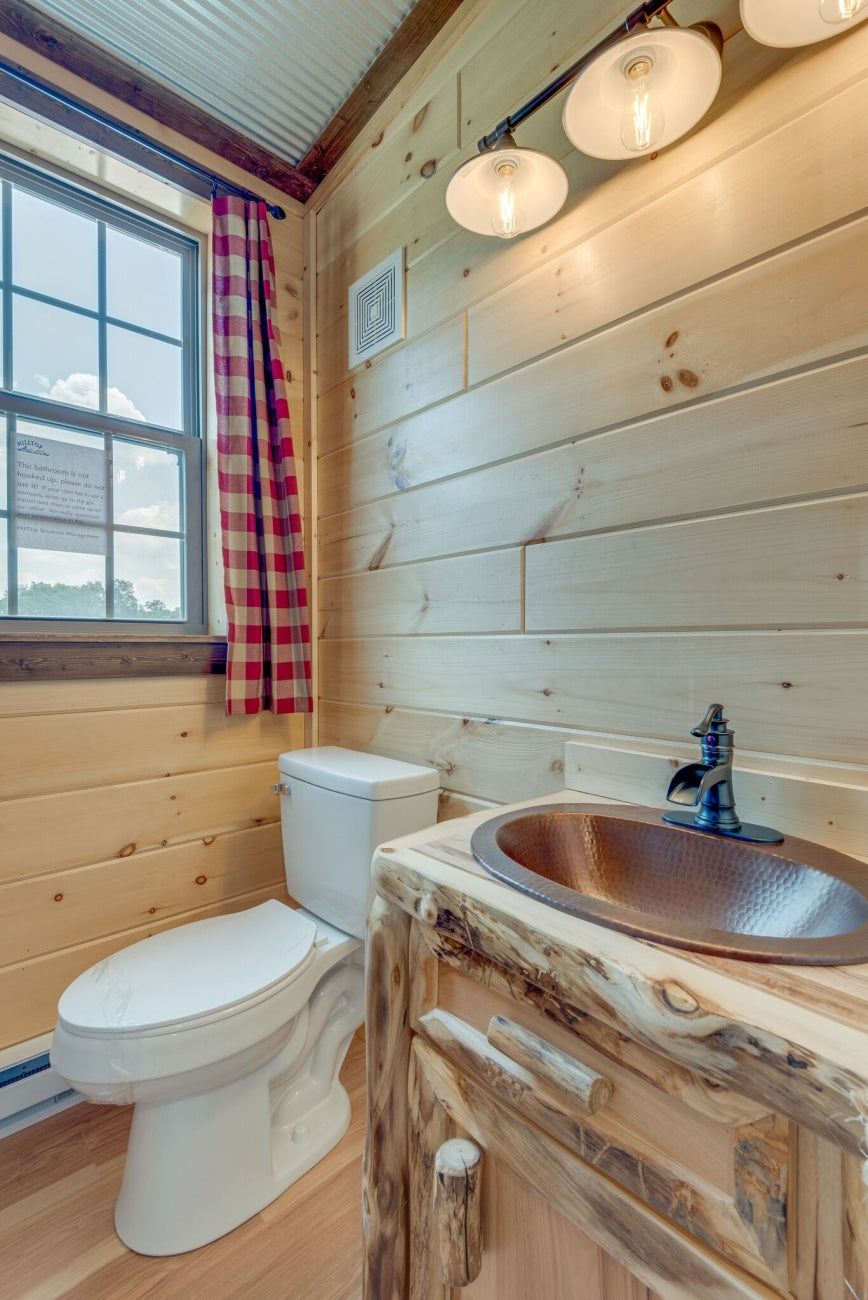 The Chattanooga Cabin (Shipping and set up pricing based on your state!)