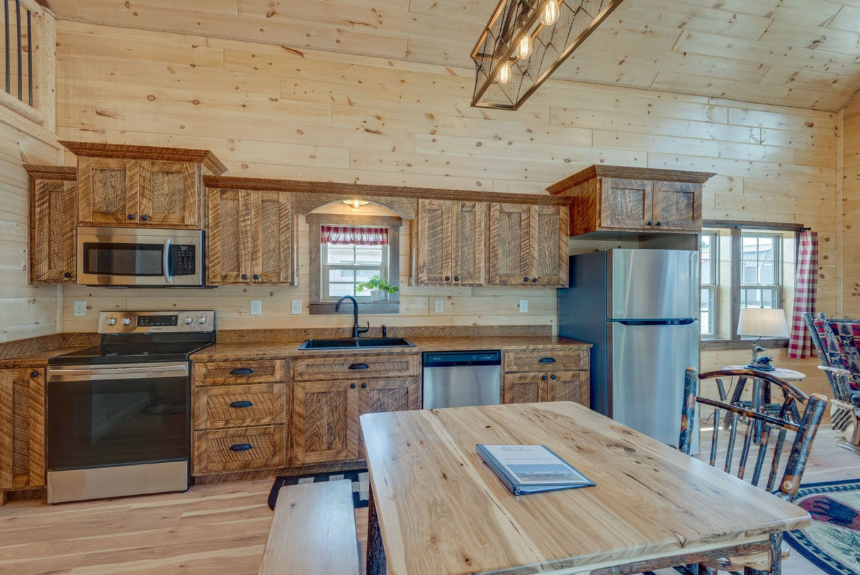 The Chattanooga Cabin (Shipping and set up pricing based on your state!)