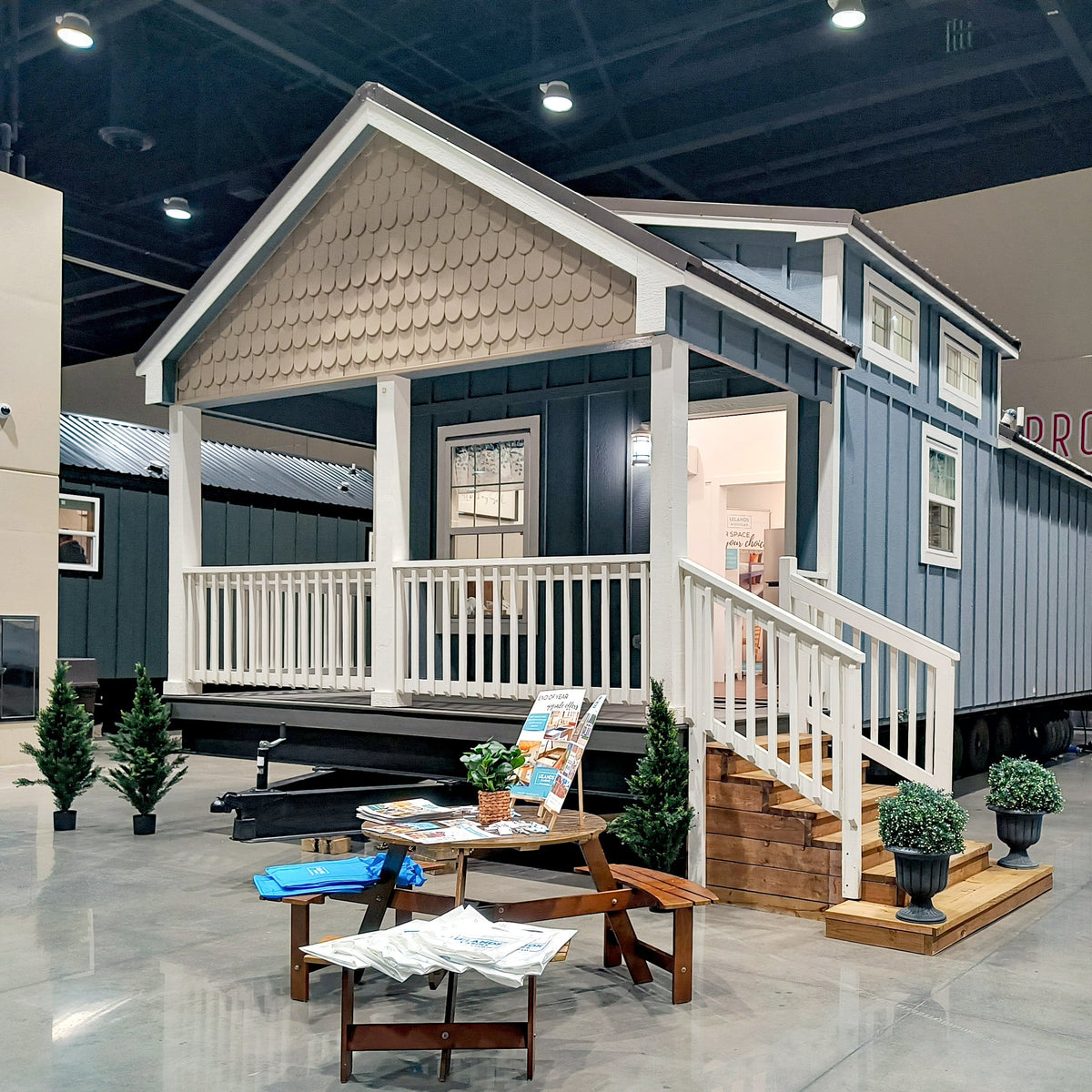 Modern RV Park Model Cottage (RVIA certified) (ILLINOIS PRICING ...