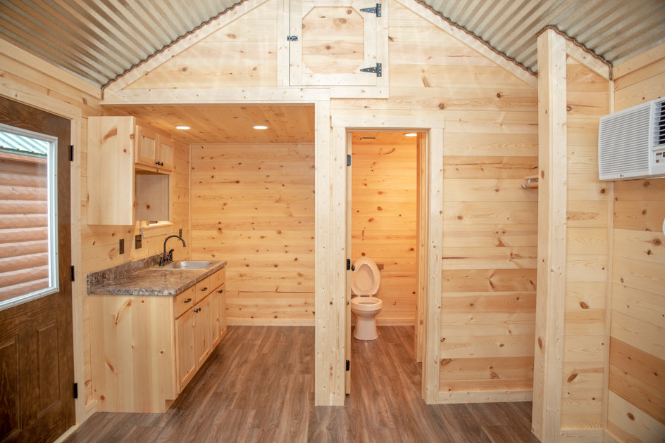The Willow Brook Cabin ( WYOMING PRICING )